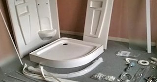 Установка и монтаж душевых кабин от 4206 руб. в октябрьском - СантехДомКтб